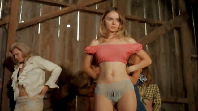 若いブルネットとお尻のセックスのお尻、足を上げた 女性 専用 無料 エロ
